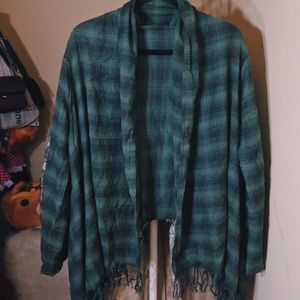Billabong Green Flannel Poncho Cardigan.